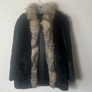 Vintage Luxurious Black and Brown Fur Coat made in Hong Kong M